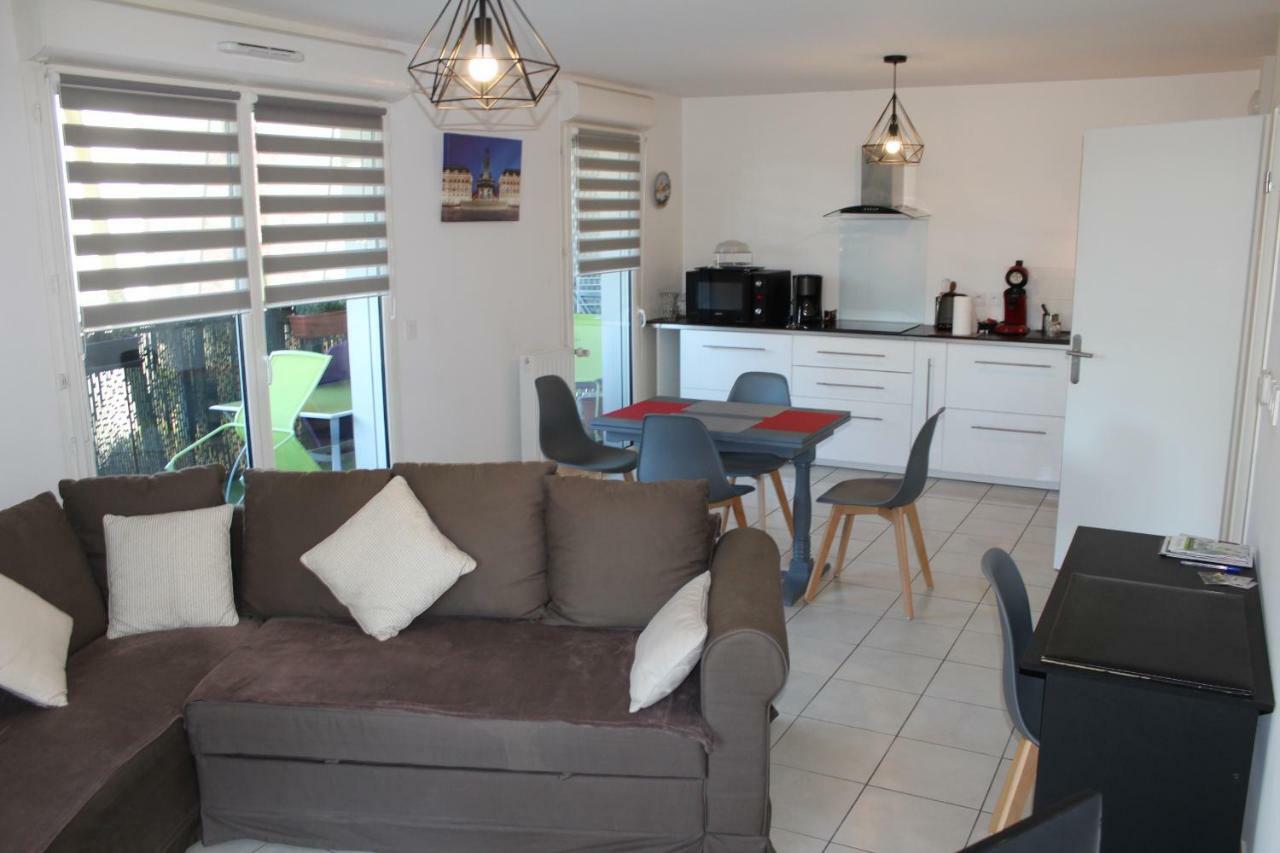 Appartement Bordeaux Lac Luaran gambar